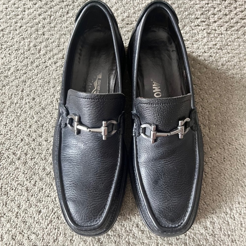 Ferragamo Blk Pebbled Leather Loafers Size: US M9
